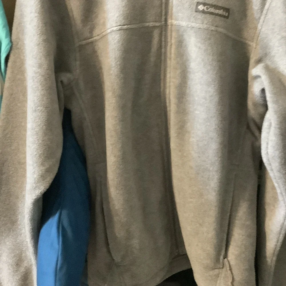 Columbia Men's‎ Zip-Up fleece in Light Gray, S